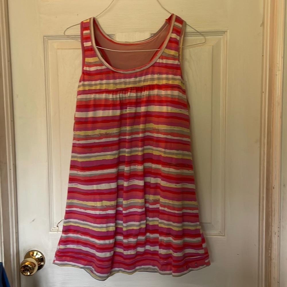 Women’s tank tops